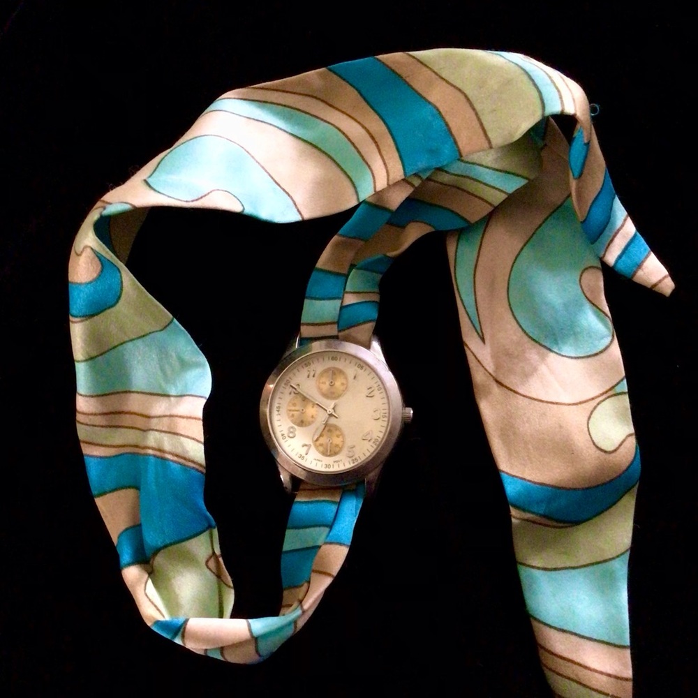 Women’s Watch With Colorful Silk Scarf Band